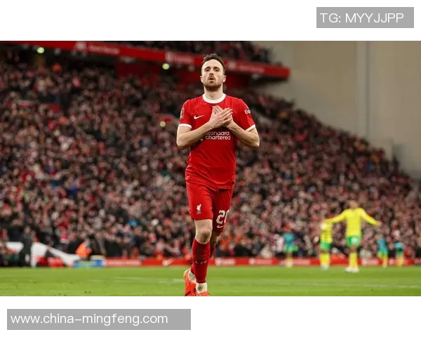 穿烂鞋的足球明星背后的坚持与奋斗故事