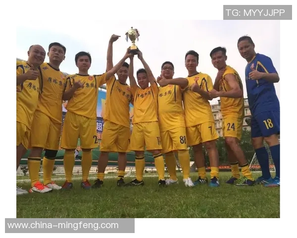 赛后分析:成都足球队与深圳足球队的团队协作表现及启示 赛后分析:成都足球队与深圳足球队的团队协作表现及启示