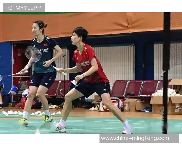 广州羽毛球队与武汉羽毛球队赛后复盘速度对比分析与战术探讨 广州羽毛球队与武汉羽毛球队赛后复盘速度对比分析与战术探讨